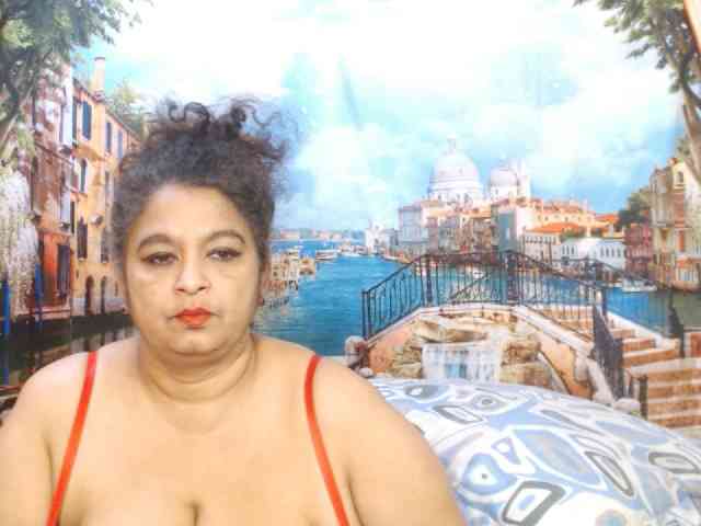 Indianstar75 webcam