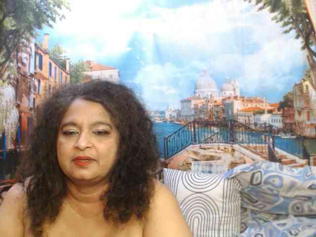 Indianstar75 webcam