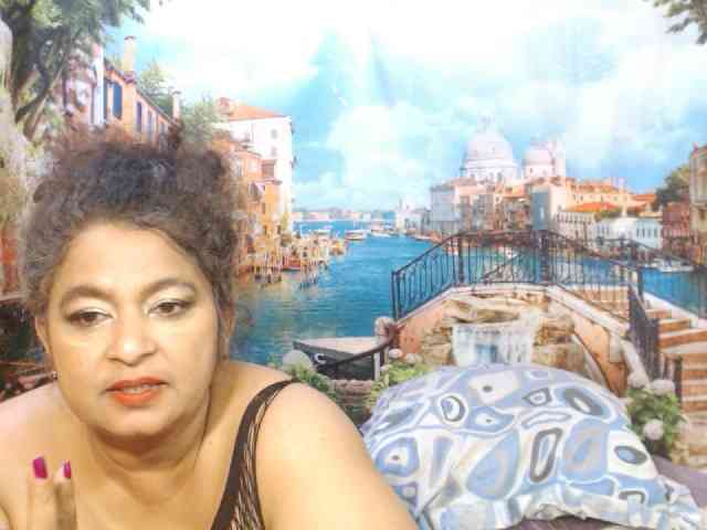 Indianstar75 webcam