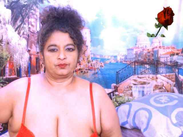 Indianstar75 webcam
