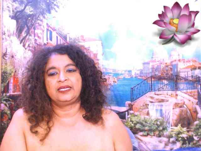 Indianstar75 webcam