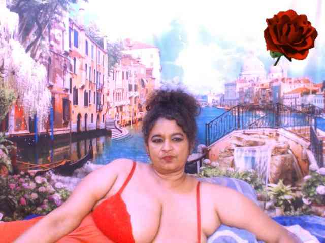 Indianstar75 webcam