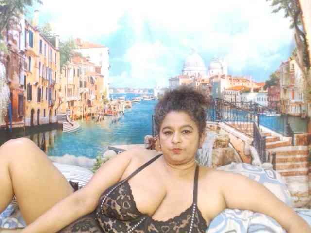 Indianstar75 webcam