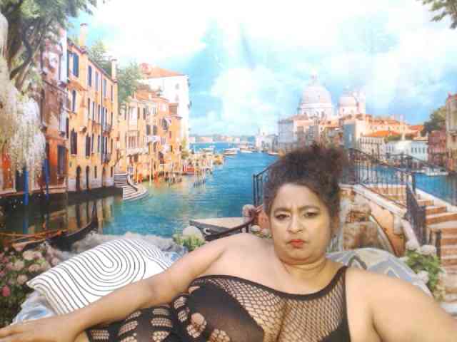 Indianstar75 webcam