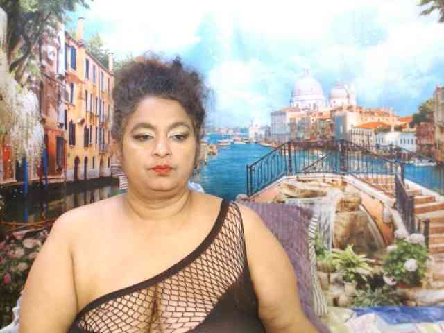 Indianstar75 webcam