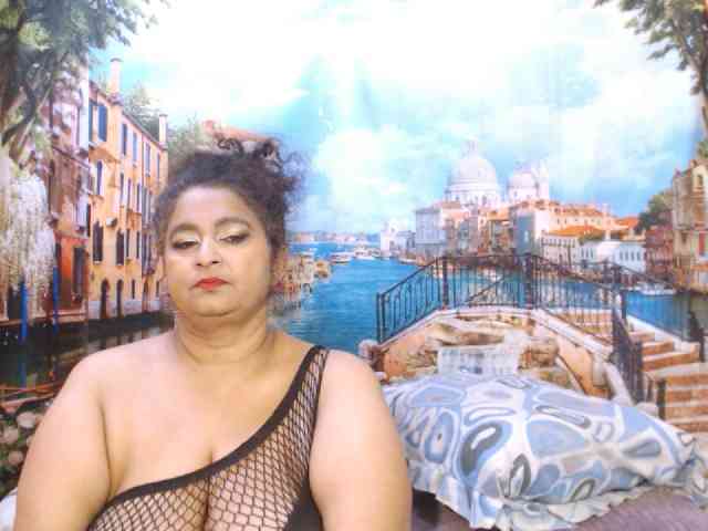 Indianstar75 webcam