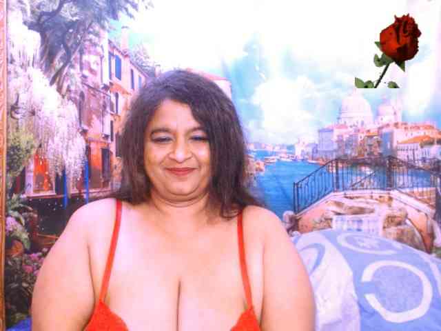 Indianstar75 webcam