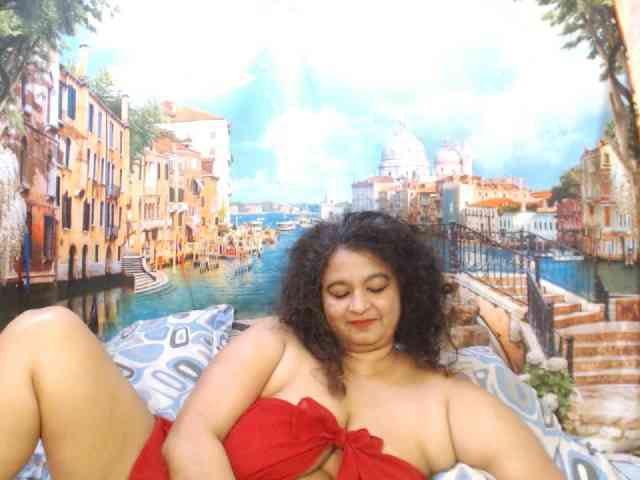 Indianstar75 webcam