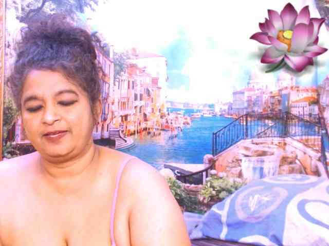 Indianstar75 webcam