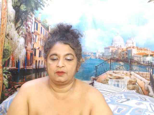 Indianstar75 webcam