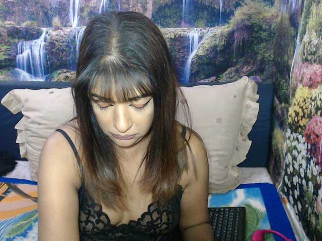 indianaqua's BongaCams show and profile