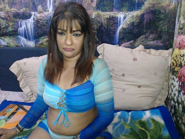 indianaqua's BongaCams show and profile