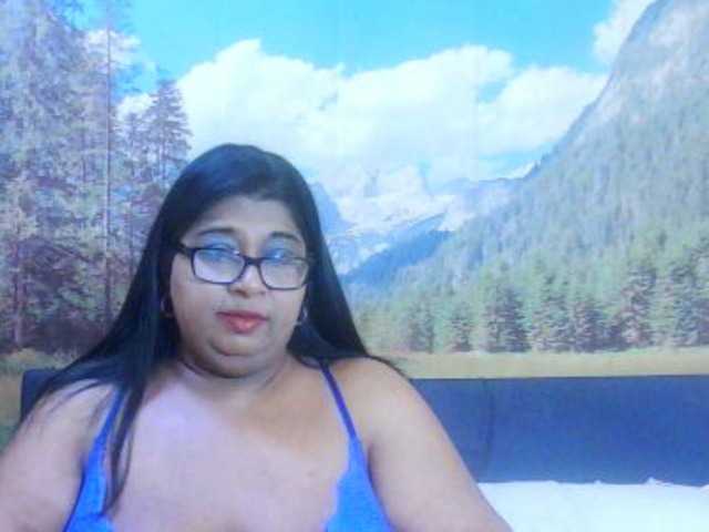 indianhoney's BongaCams show and profile