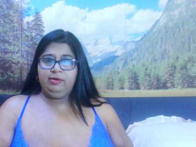 indianhoney's BongaCams show and profile