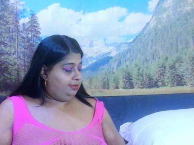 indianhoney's BongaCams show and profile