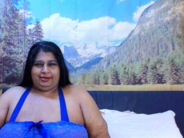 Indianhoney webcam bongacams model stream image