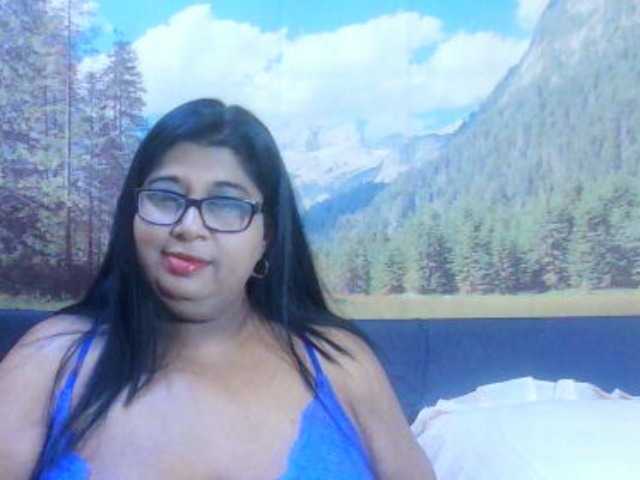 indianhoney's BongaCams show and profile