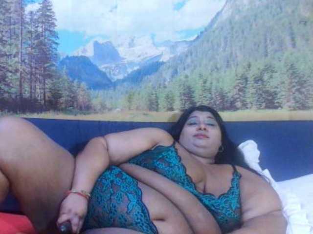 indianhoney's BongaCams show and profile