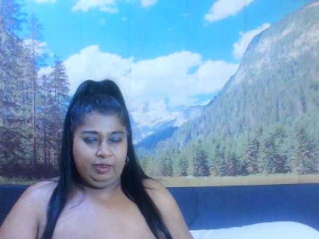 indianhoney's BongaCams show and profile