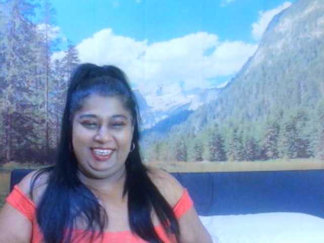indianhoney's BongaCams show and profile