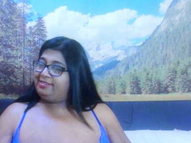 indianhoney's BongaCams show and profile