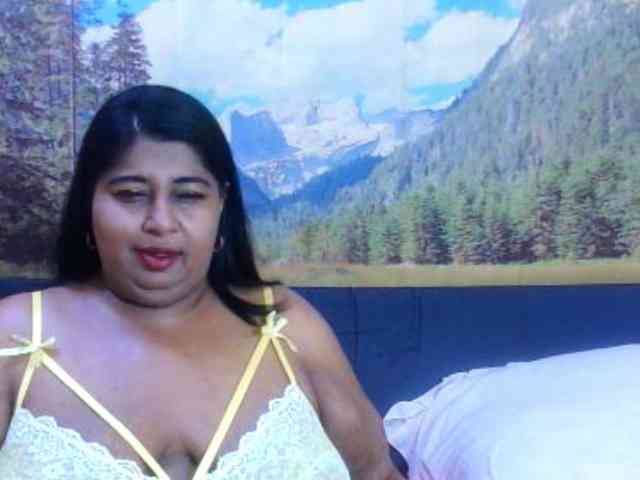 Indianhoney webcam