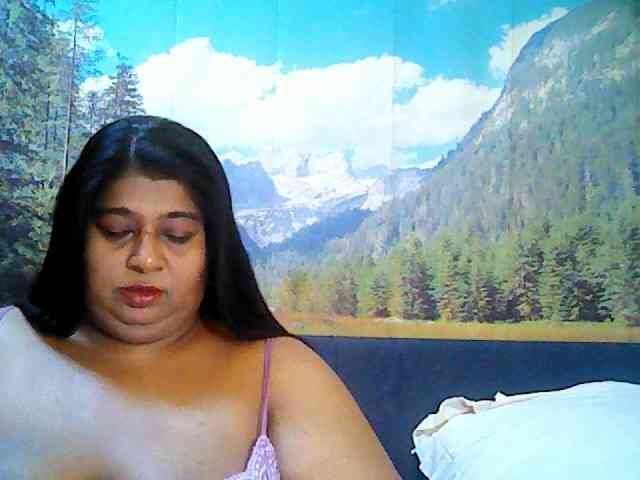 indianhoney Live Webcam on BongaCams