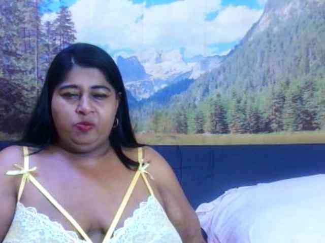 Indianhoney webcam