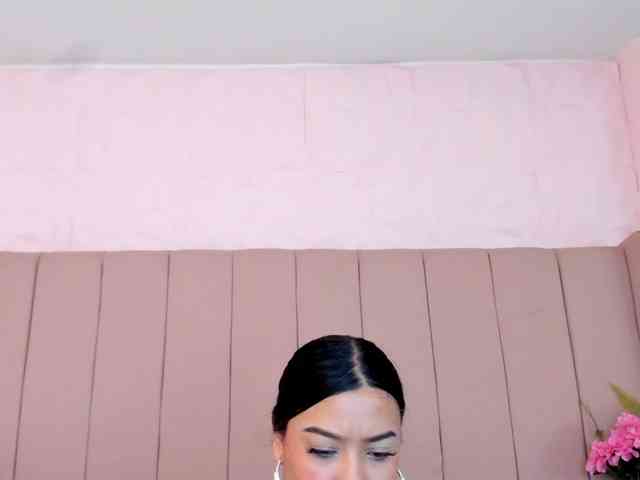 MollyBigboobs webcam