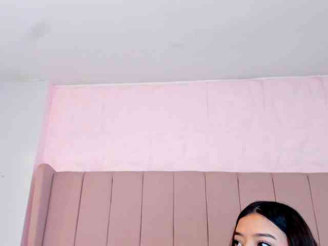 MollyBigboobs webcam