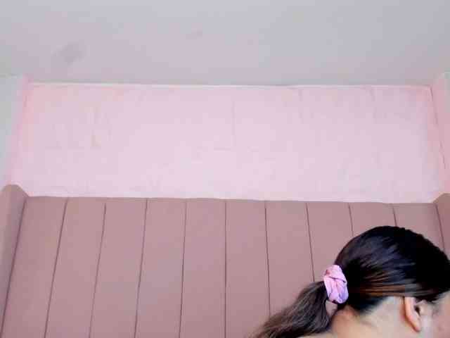 MollyBigboobs webcam