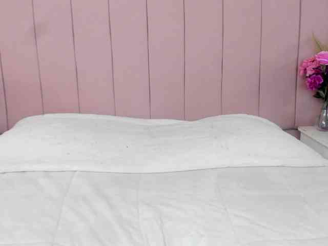 MollyBigboobs webcam