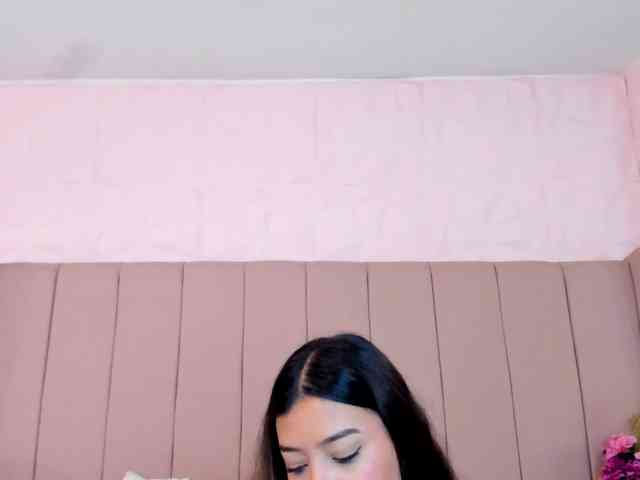 MollyBigboobs webcam