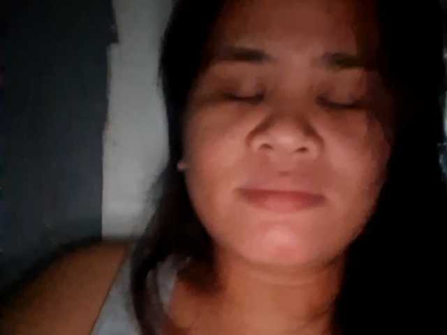 Rubie143 webcam bongacams model stream image