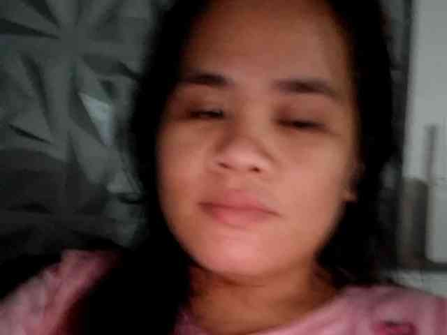 Rubie143 webcam