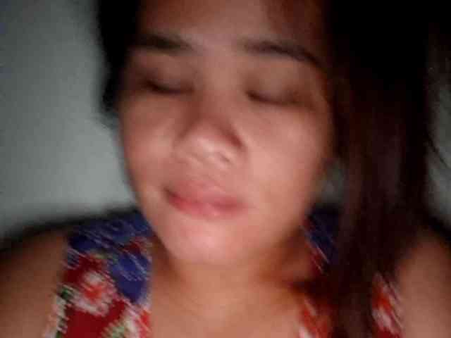 Rubie143 webcam