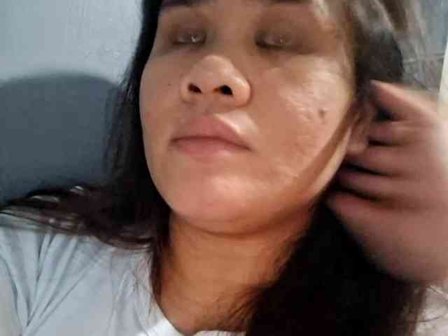 Rubie143 webcam