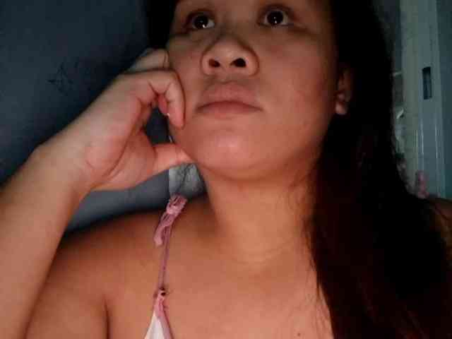 Rubie143 webcam