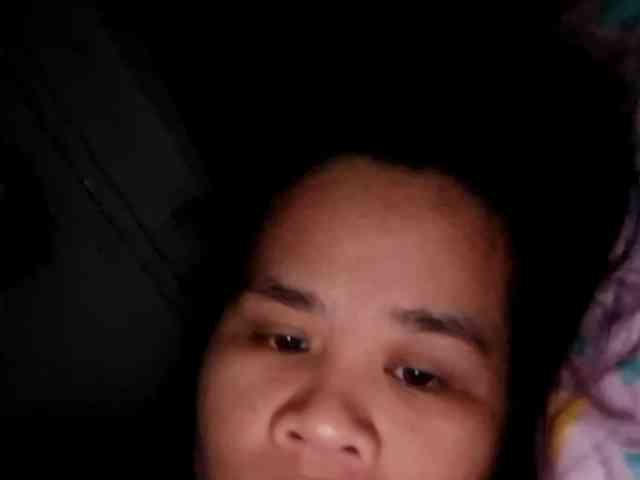Rubie143 webcam