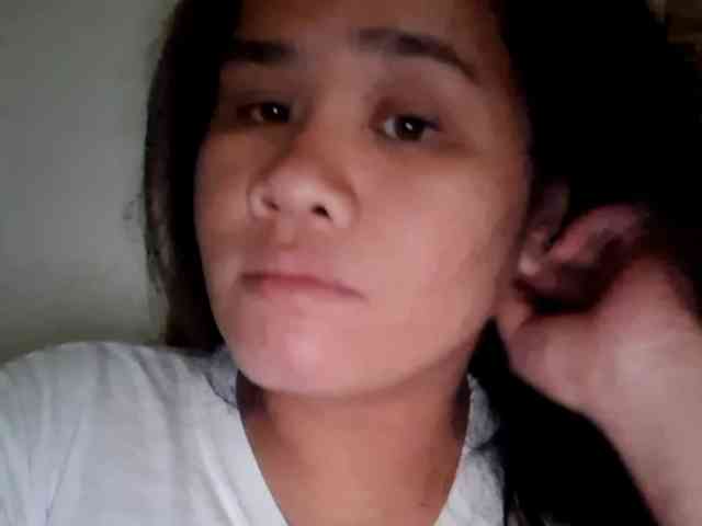 Rubie143 webcam