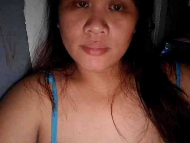 Rubie143 webcam