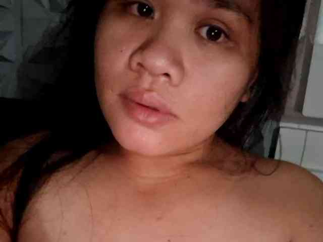 Rubie143 webcam