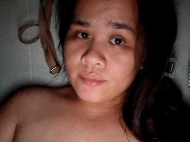 Rubie143 webcam