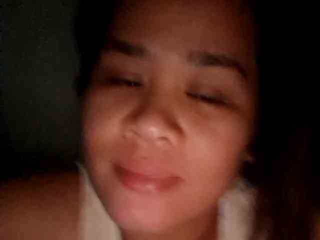 Rubie143 webcam