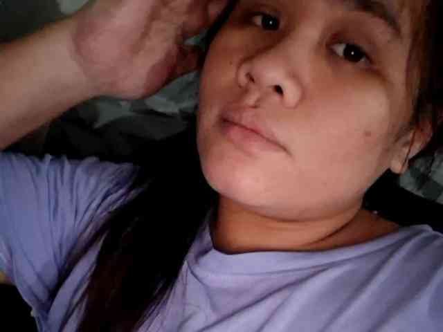 Rubie143 webcam