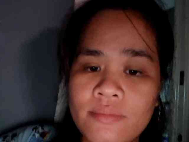 Rubie143 webcam