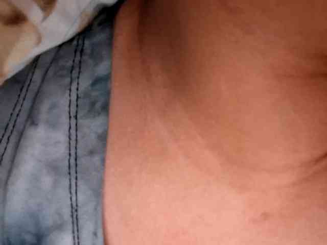 Rubie143 webcam
