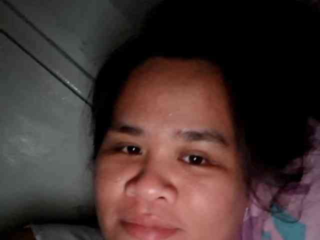 Rubie143 webcam
