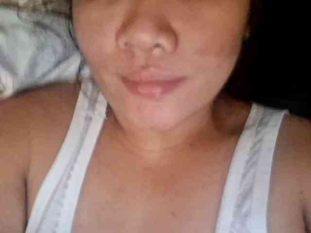 Rubie143 webcam