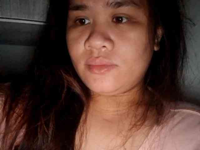 Rubie143 webcam